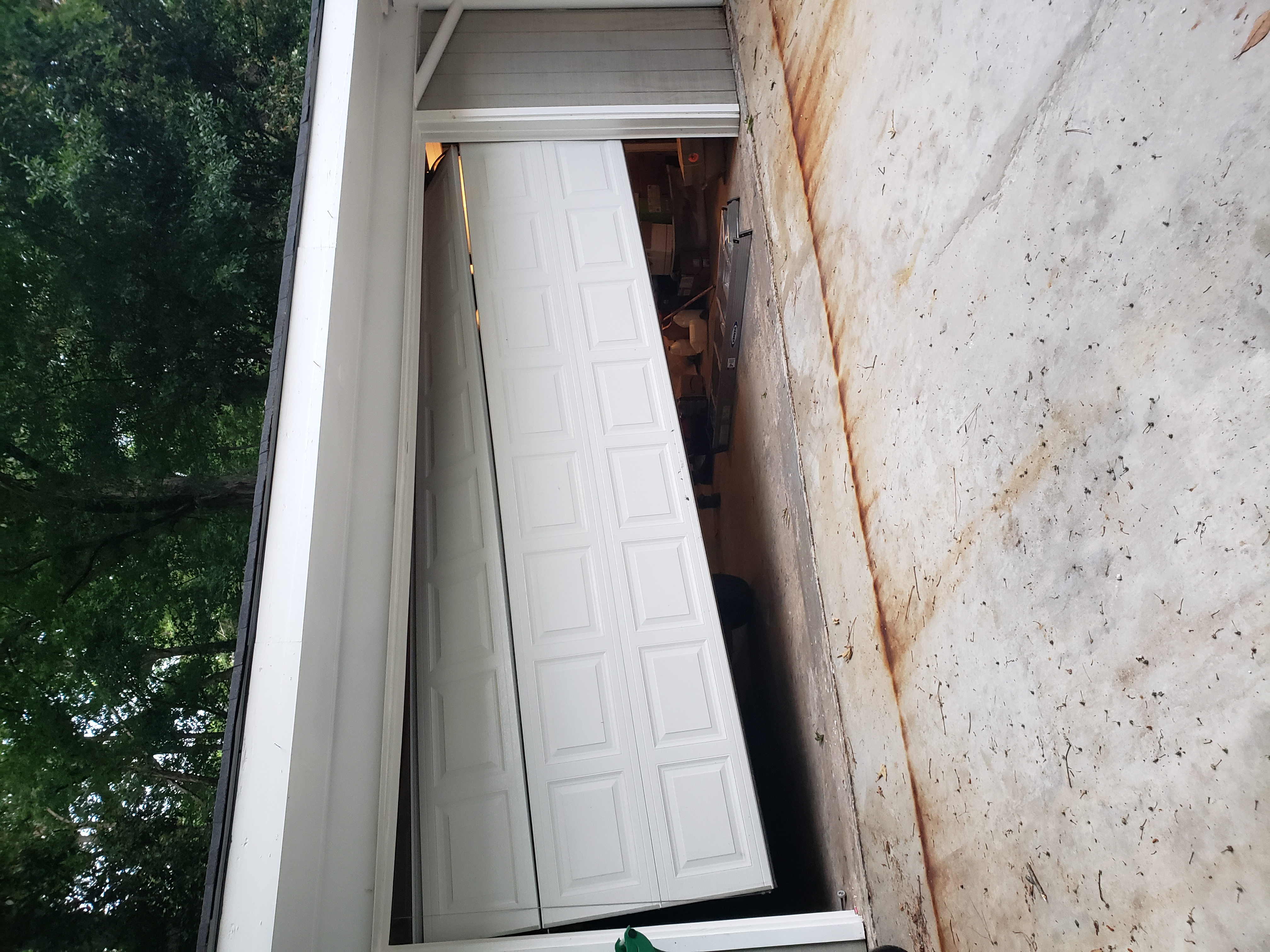 If you need a garage door repair service in minneapolis you should call lifetime garage door repair